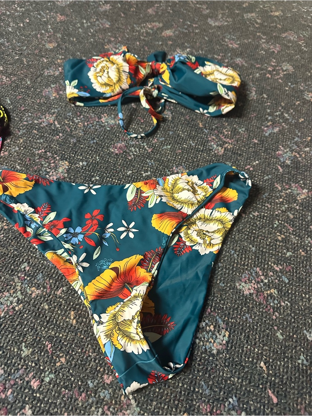Women’s bikini bundle